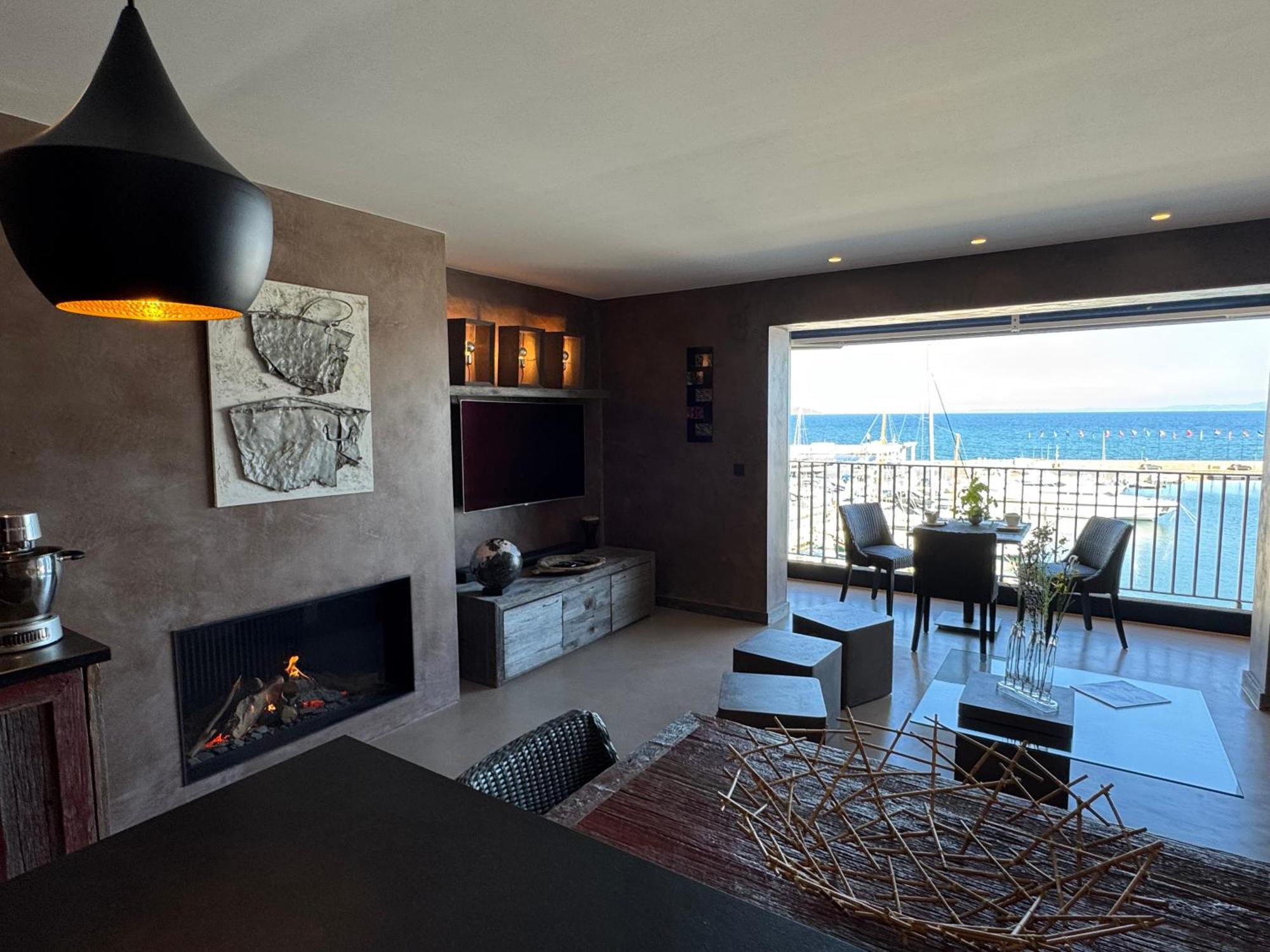 Cajun Apartment Hyeres Exterior photo